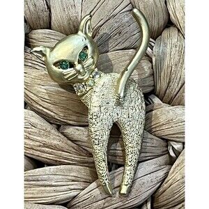 Cat Brooch Pin Vintage Gold Tone Green Rhinestone Eyes So Cute!